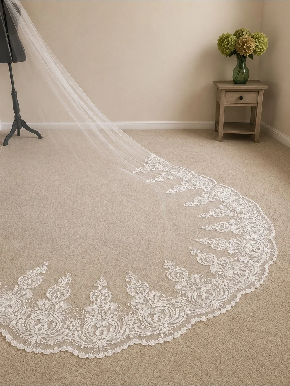Sheer Lace-Edged Cathedral Veil - off White